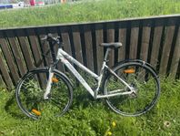 Nyservad merida Cykel dam