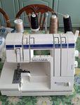 Husqvarna huskylock 910.  Husqvarna overlock symaskin 
