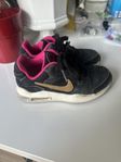 Nike skor