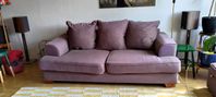 Skön brun soffa med divan