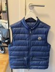 Moncler gui väst i nyskick