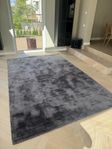 Viskosmatta i nyskick 200x300 cm
