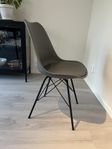 Fyra matstolar Oslo. Grå/Svart, Plast/Stål
