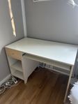 Skrivbord