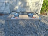 Rostfri styckbänk