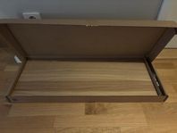 String hyllplan i ek