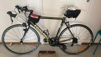 Nishiki Race Carbon Fibre 24-T i storlek 56.
