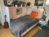 Sängskåp 120cm