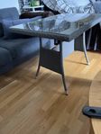 Balkongbord konstrotting 