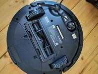 Robotdammsugare med cleanstation
