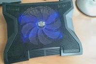 Se hit! Billig men ganska ny Cooler Master NotePal XL fläkt