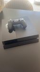 PlayStation 4 + Handkontroll (utan kablar)