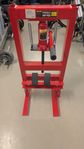 Hydraulisk press