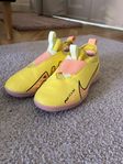 NIKE AIR ZOOM MERCURIAL VAPOR 15 ACADEMY TF LUCENT