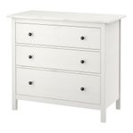 Vit byrå (Hemnes)