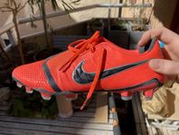 Phantom Venom Nike Grip Fotbollsskor