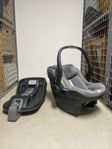 Uppababy i-Size babyskydd + isofixbas.