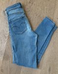 LEVISJEANS - HIGH RISE SKINNY JEANS -  W25 L30