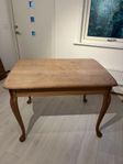Fint gammalt ekbord
