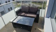 2-sits soffa & bord