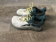 Altra Olympus 5