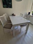 IKEA matbord + 4 stolar 