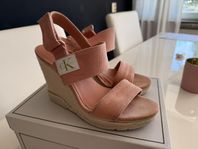 CK CALVIN KLEIN SKOR STRL 41