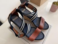 GANT SKOR STRL 41 Sandaler 