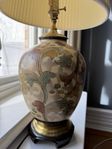 Lampfot i asiatisk design 