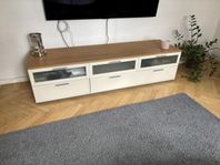 TV-bänk