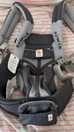 NYSKICK Ergobaby Omni 360 Coolair Carbon grey bärsele