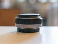 Panasonic 20mm F1.7 V1