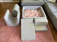 stora mjuka klossar och bollhav