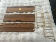 Stringhylla jubileumsutgåva, guld och trä