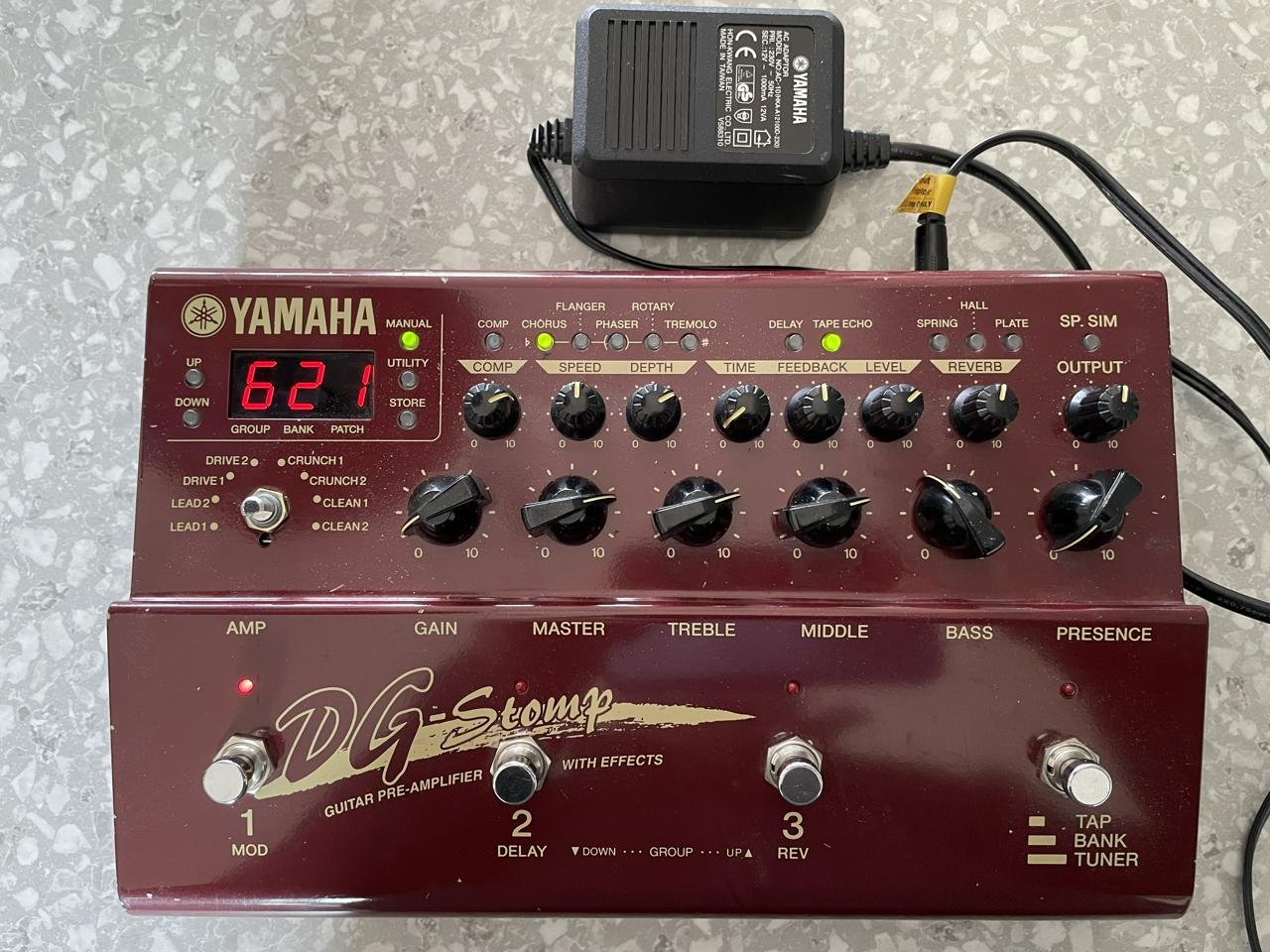 Yamaha DG Stomp. Effektpedal ...