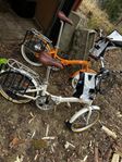 Ihopfällbara cykel. Cremevit. Perfekt cykel för husbil? b