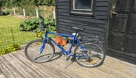 Cykel i bra skick 21 st växlar, 26 tums 