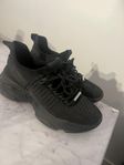 Steve madden sneakers storlek 38