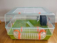 Hamsterbur med div tillbehör