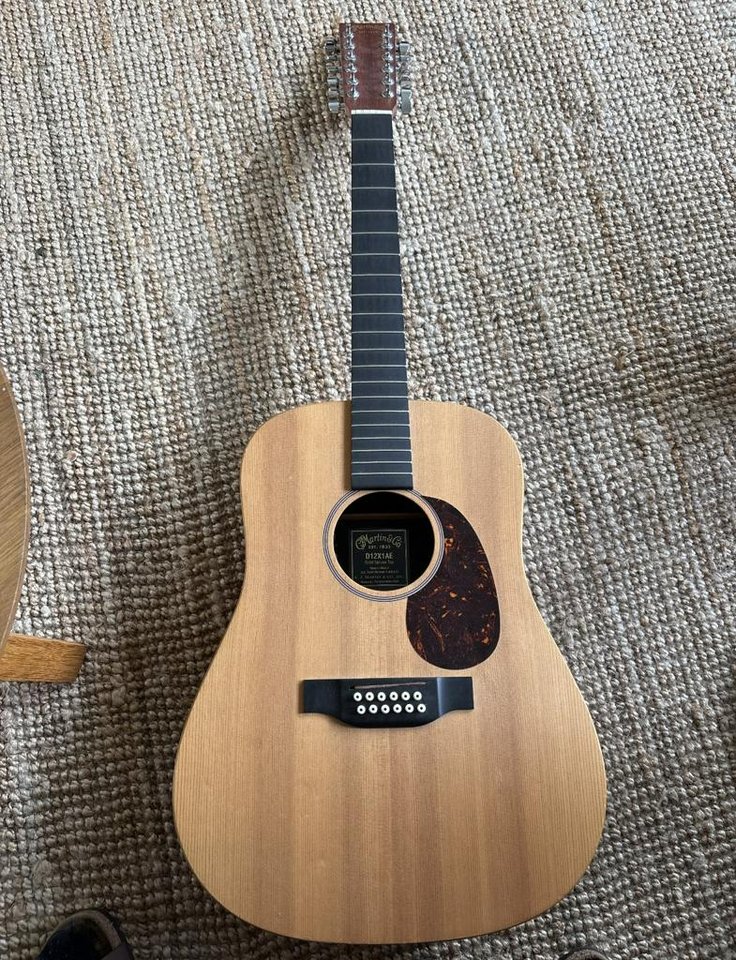 12 strängad gitarr (Martin D1...