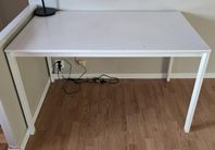 2 vita bord, vanliga och utdragbara