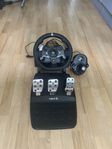 Logitech G920 Ratt och pedaler + Logitech växelspak 