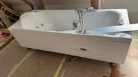 Badkar 170 x 70 x 57 (L x B x H)