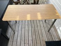 Skrivbord