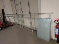 räcke glas aluminium