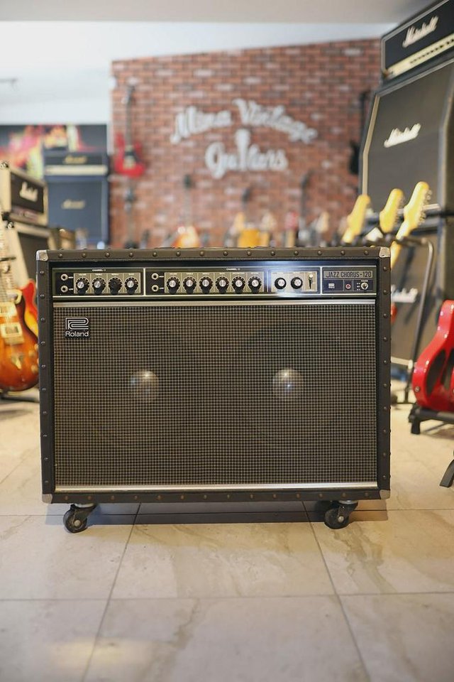Roland 120 Jazz Chorus 120w  ...
