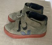 Veja Mid Sneaker Barn EUR 28
