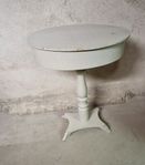 Vintage sybord med lock grå målat b 50 cm d 35 cm h 63 cm