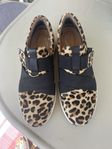 Clarks skor strl 39