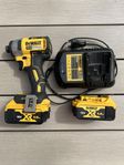 Slagskruvdragare DeWalt 18V+ 2st 5.0AH batt +laddare